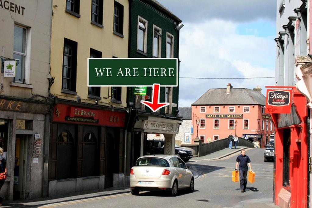 The Waterfront Townhouse Accommodation Kilkenny Exteriér fotografie