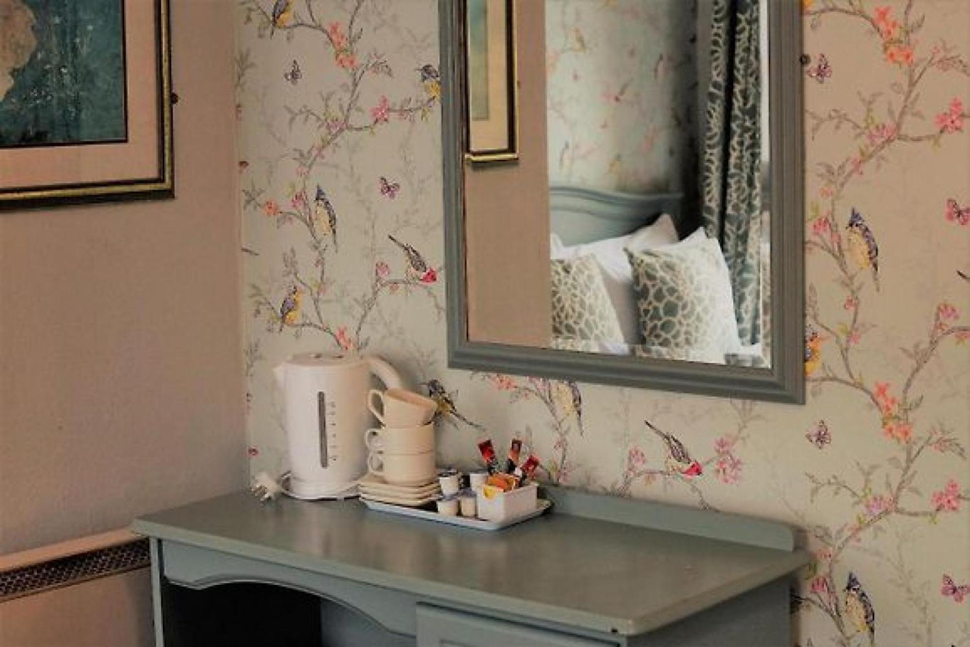 The Waterfront Townhouse Accommodation Kilkenny Exteriér fotografie